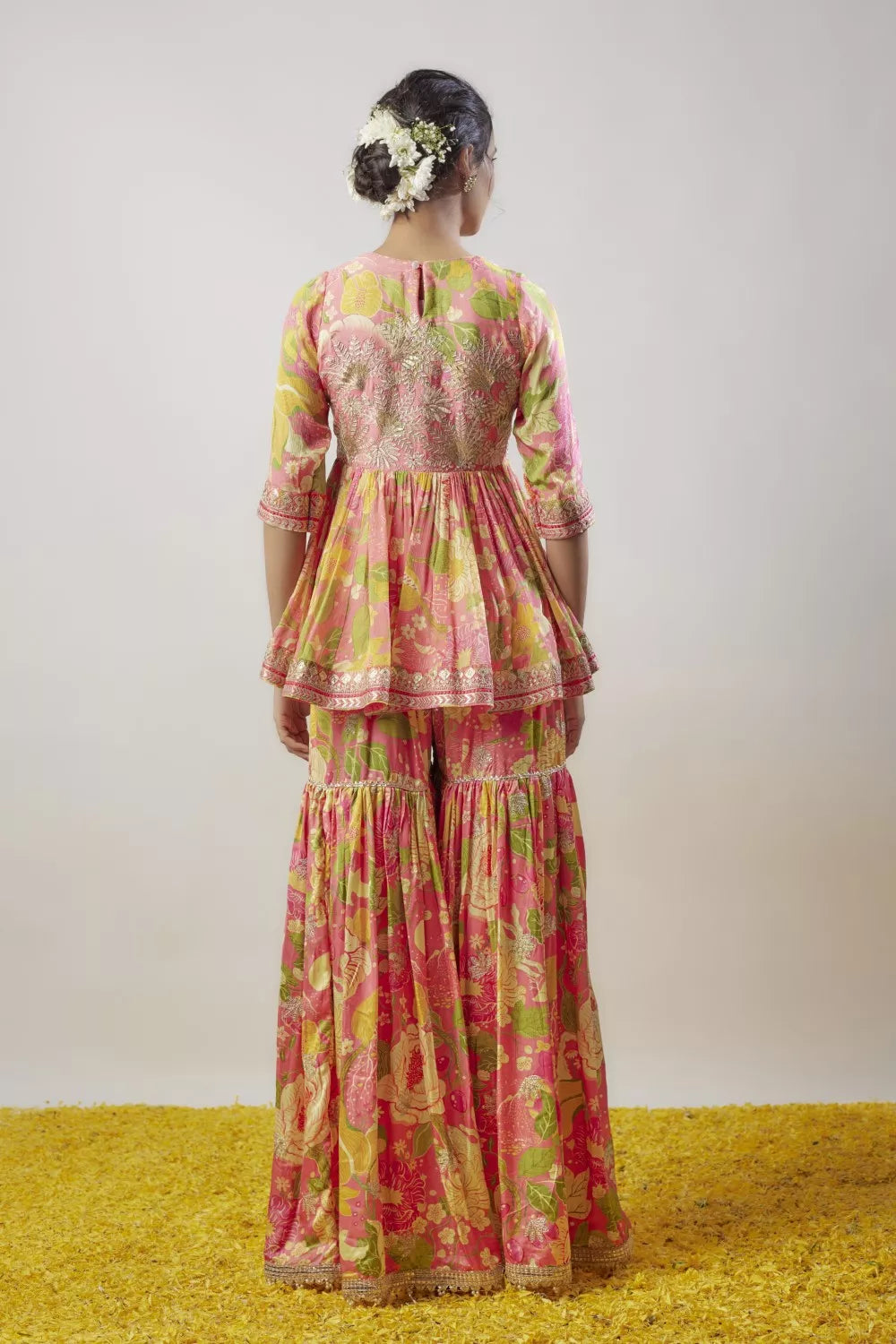 Asmita Sharara Set