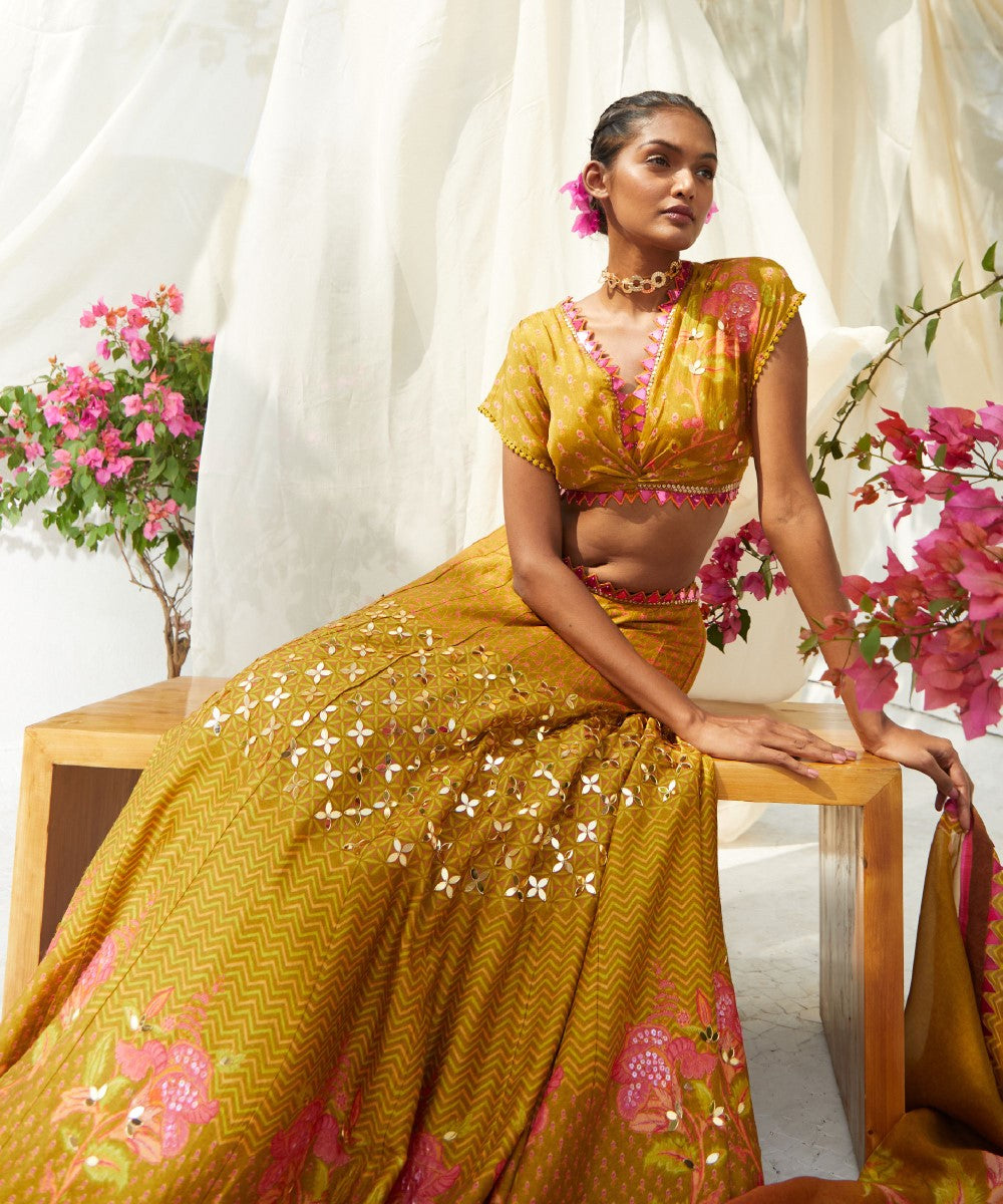 Lehenga Mehendi