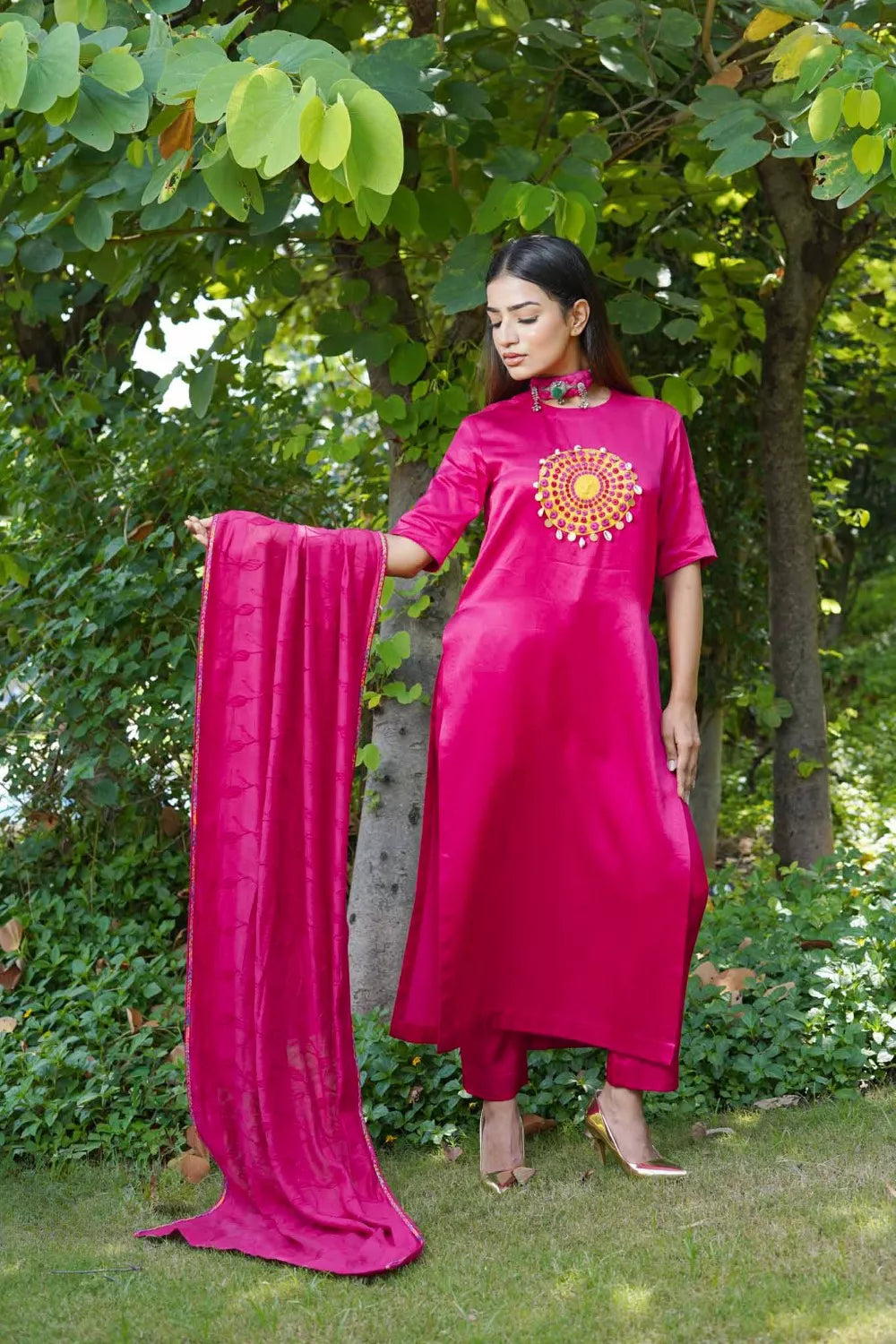 Gulab patch suit