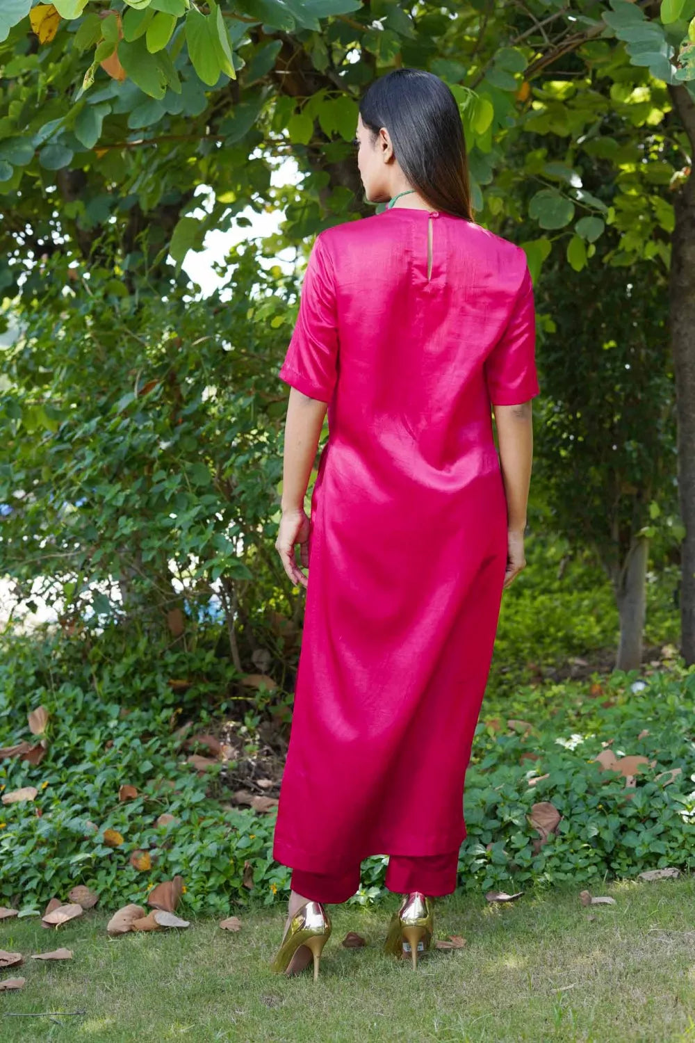 Gulab patch suit