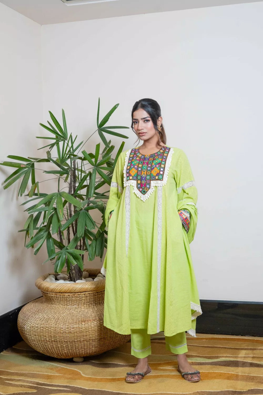 jashna green suit set
