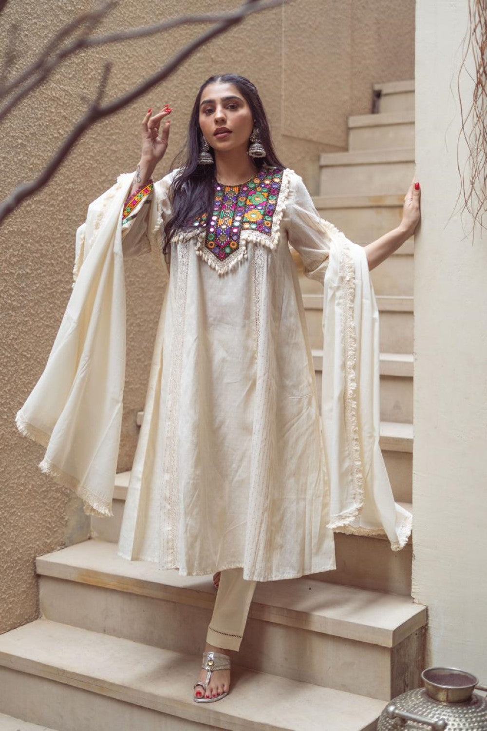 Jashna ivory set