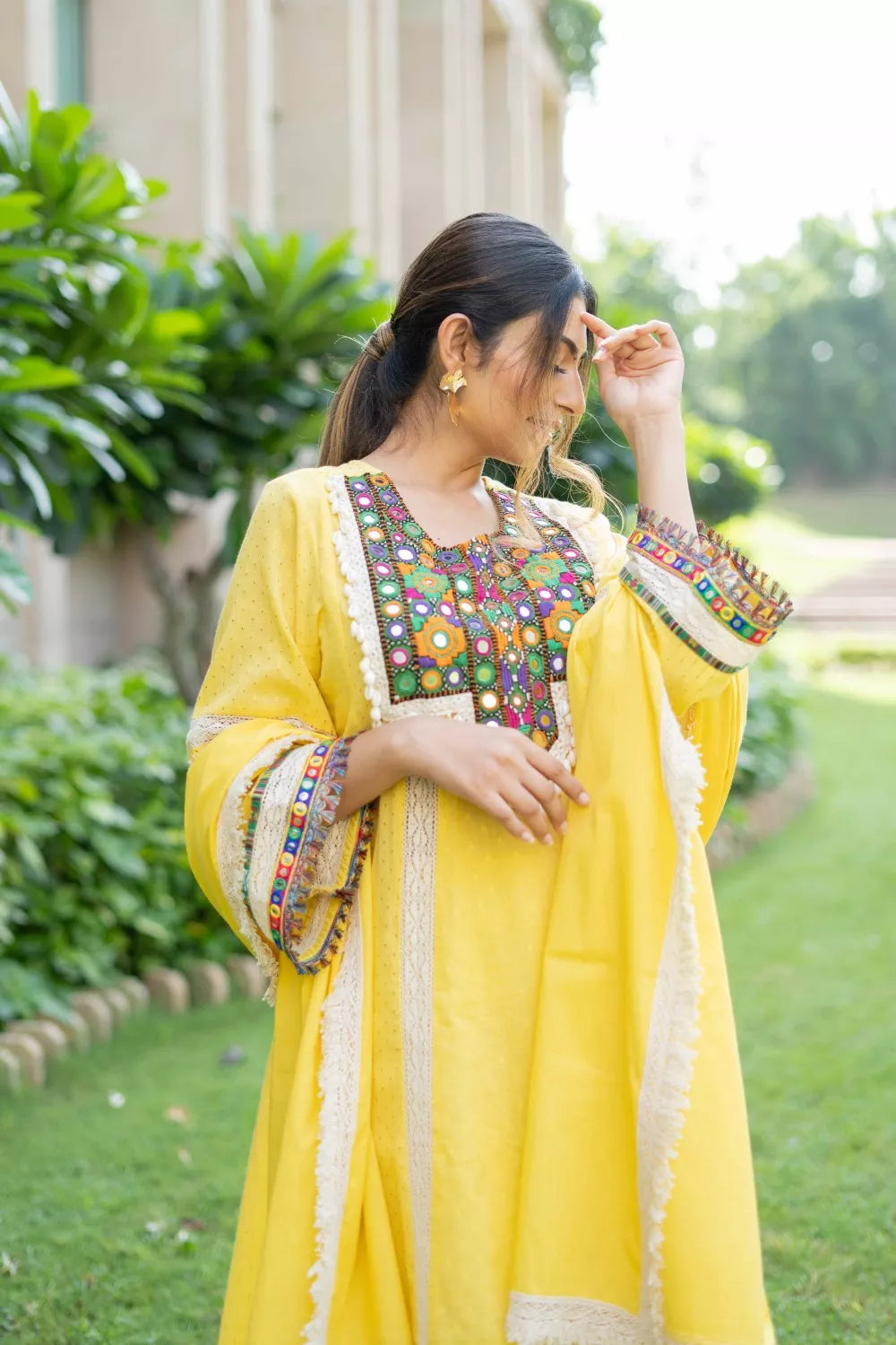 Jashna yellow suit set