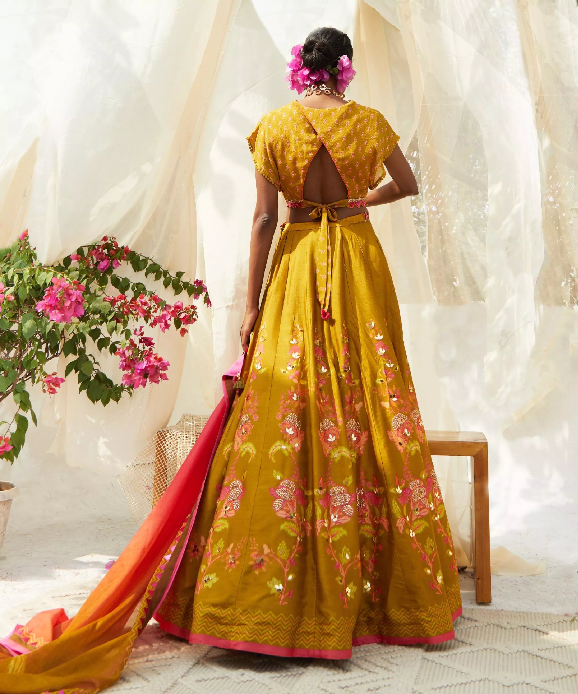 Lehenga Mehendi