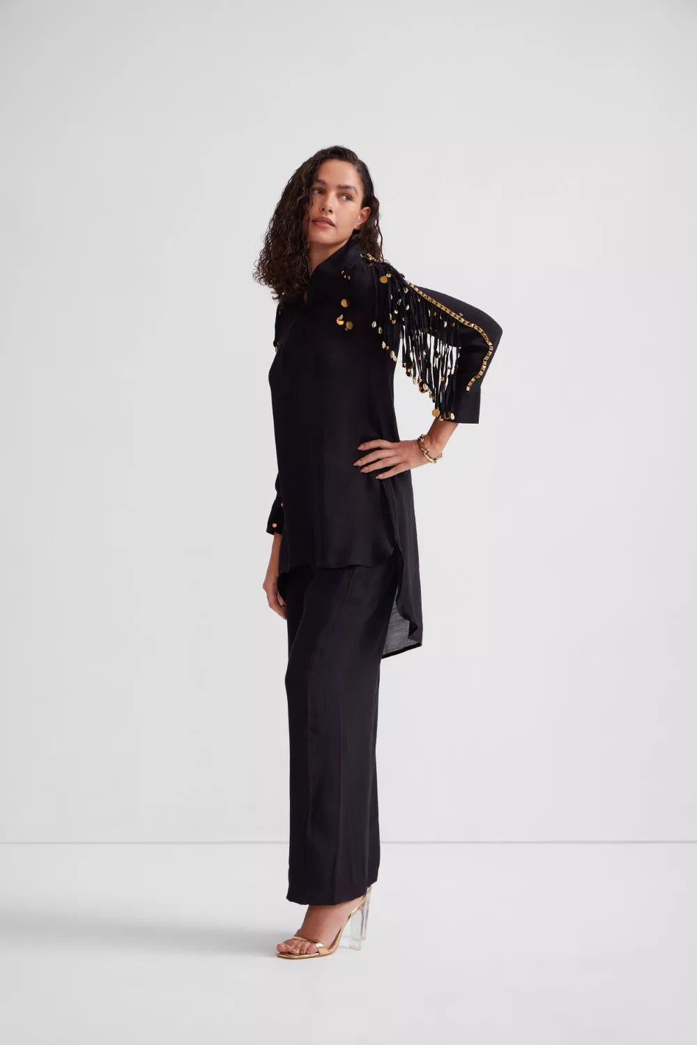 Overlap coollar tunic set