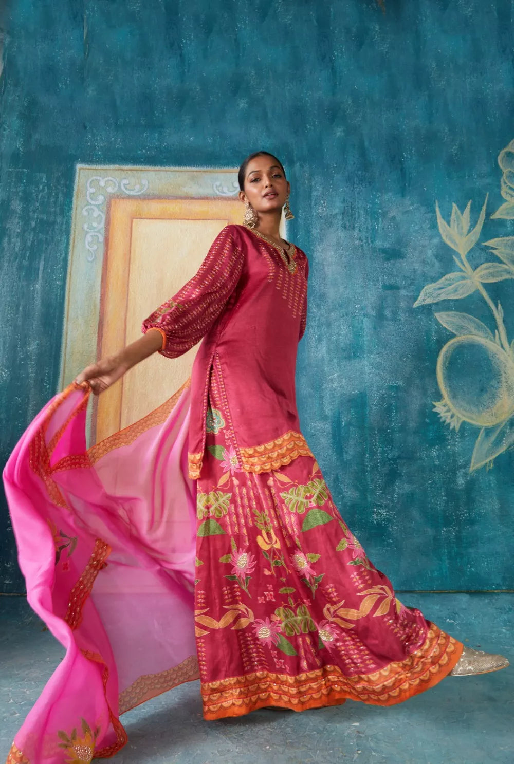 Plum Sharara
