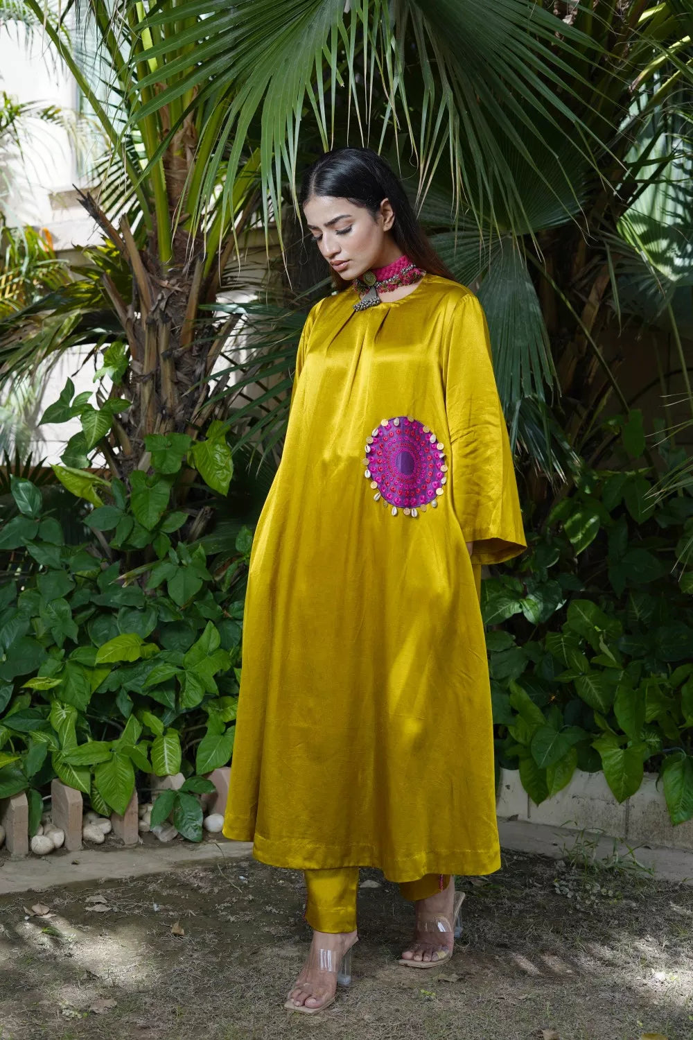 Sunheri choga suit