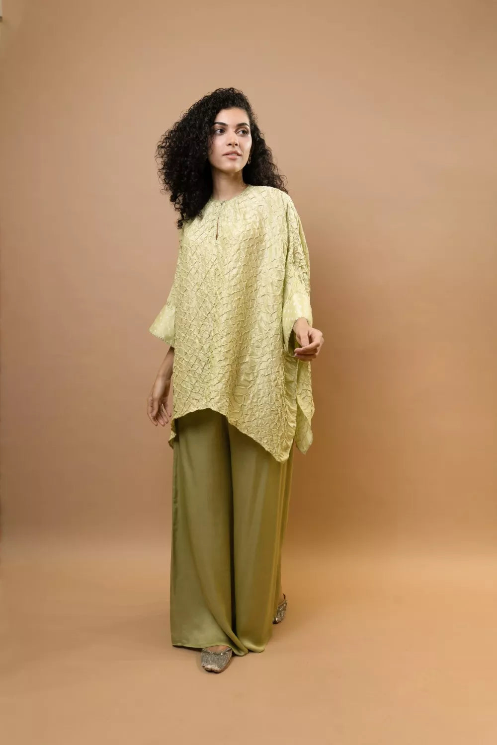 Bandej Kaftan