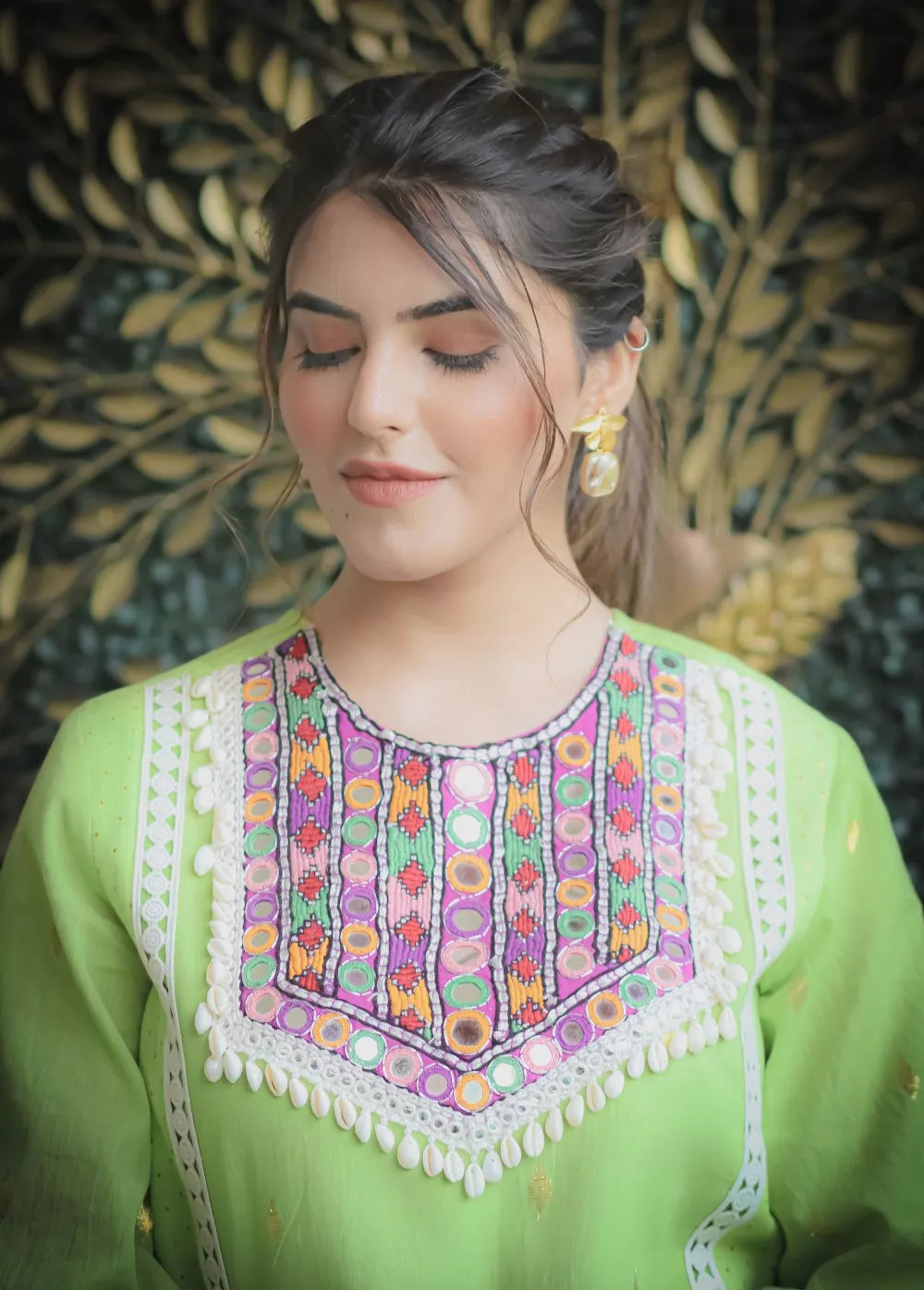 sajda green suit set