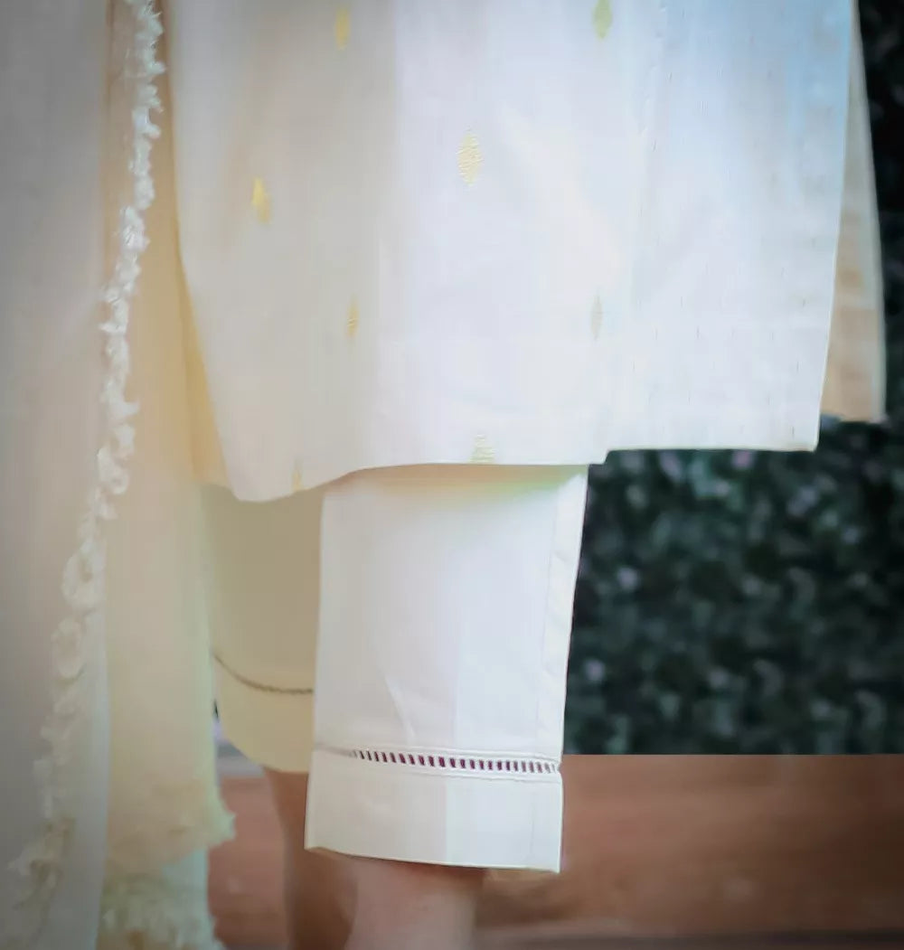 sajda ivory suit set