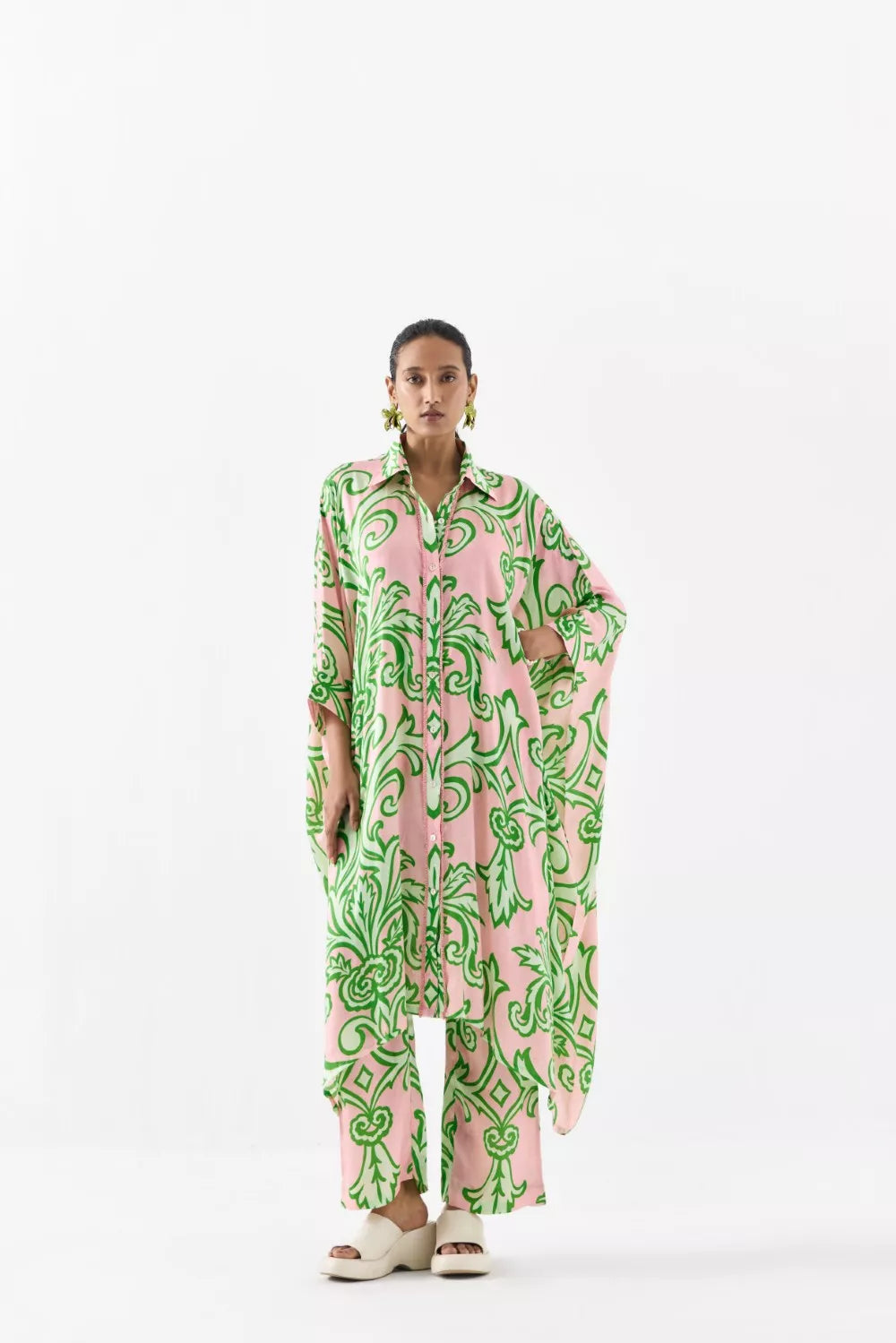 La Paz Front Button Kimono Kurta And Pants