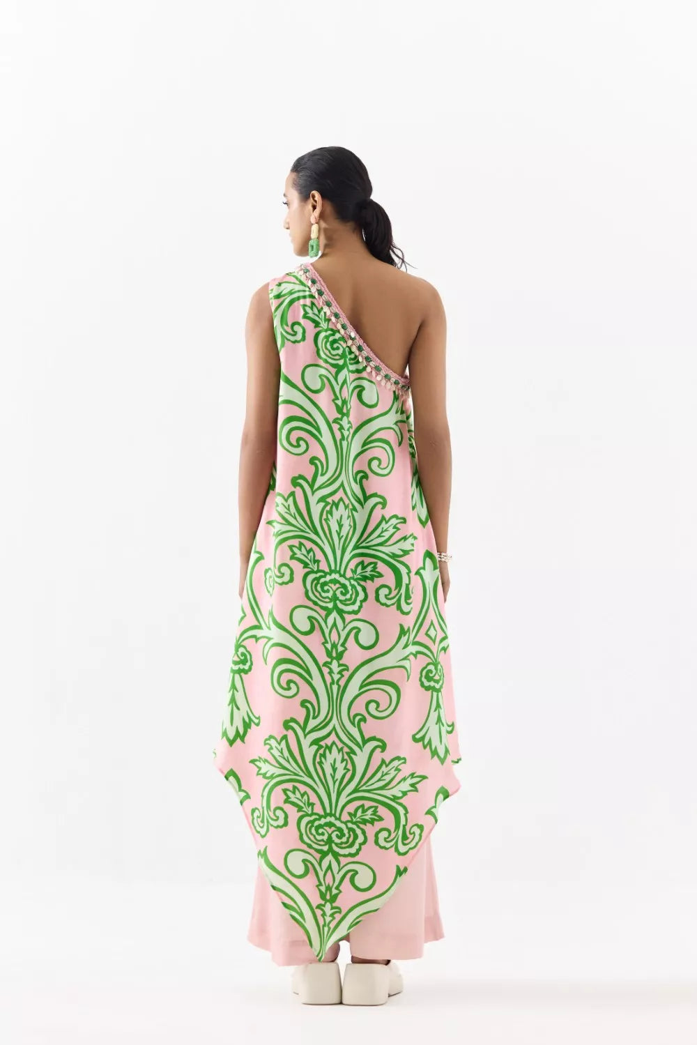 La Paz One Shoulder Kurta And Pants