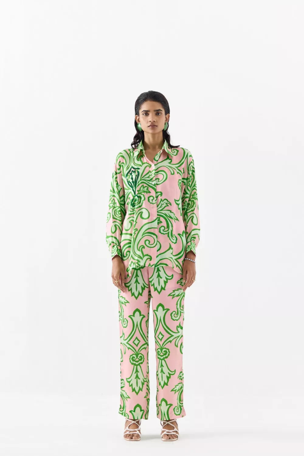 La Paz Shirt And Pants