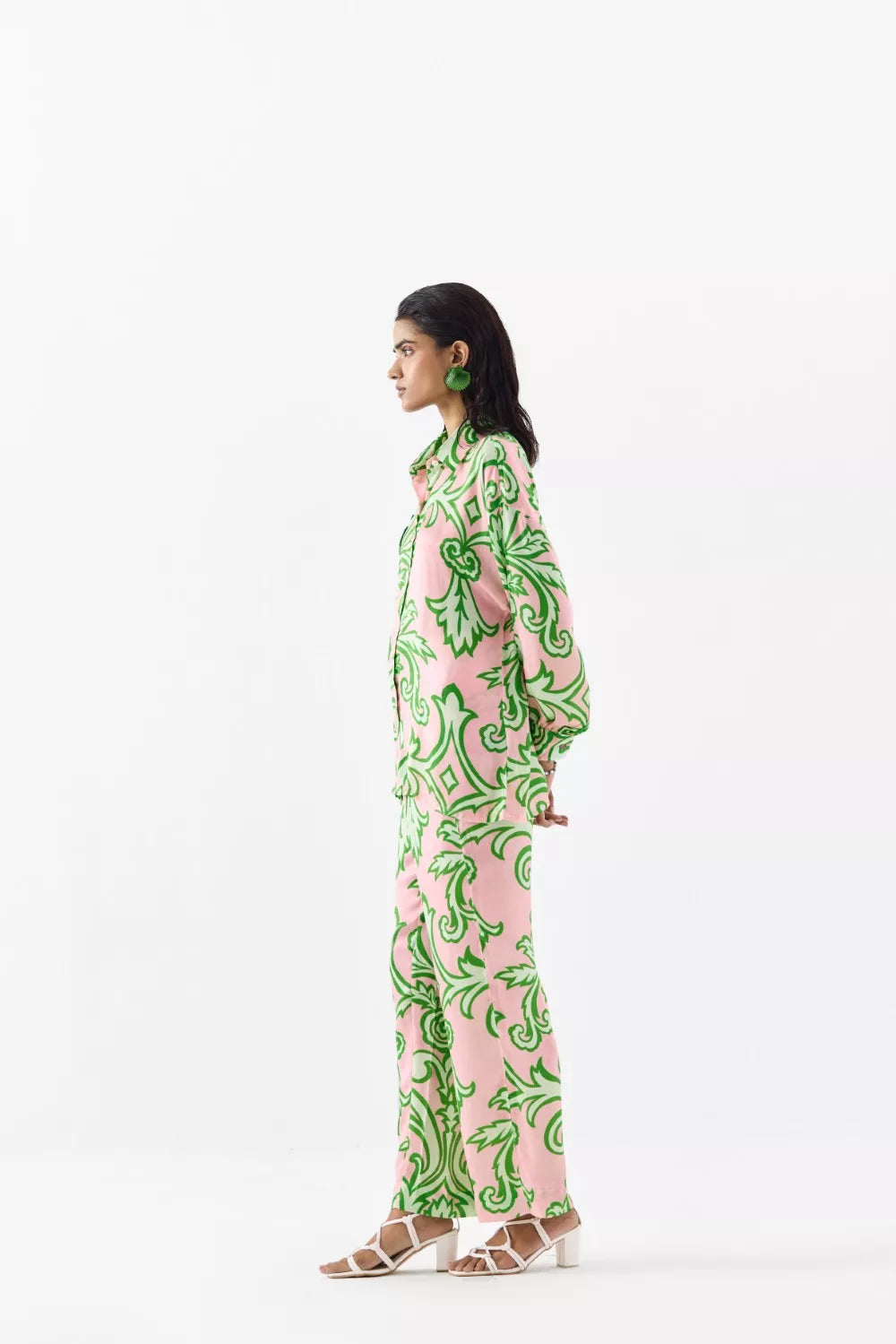 La Paz Shirt And Pants