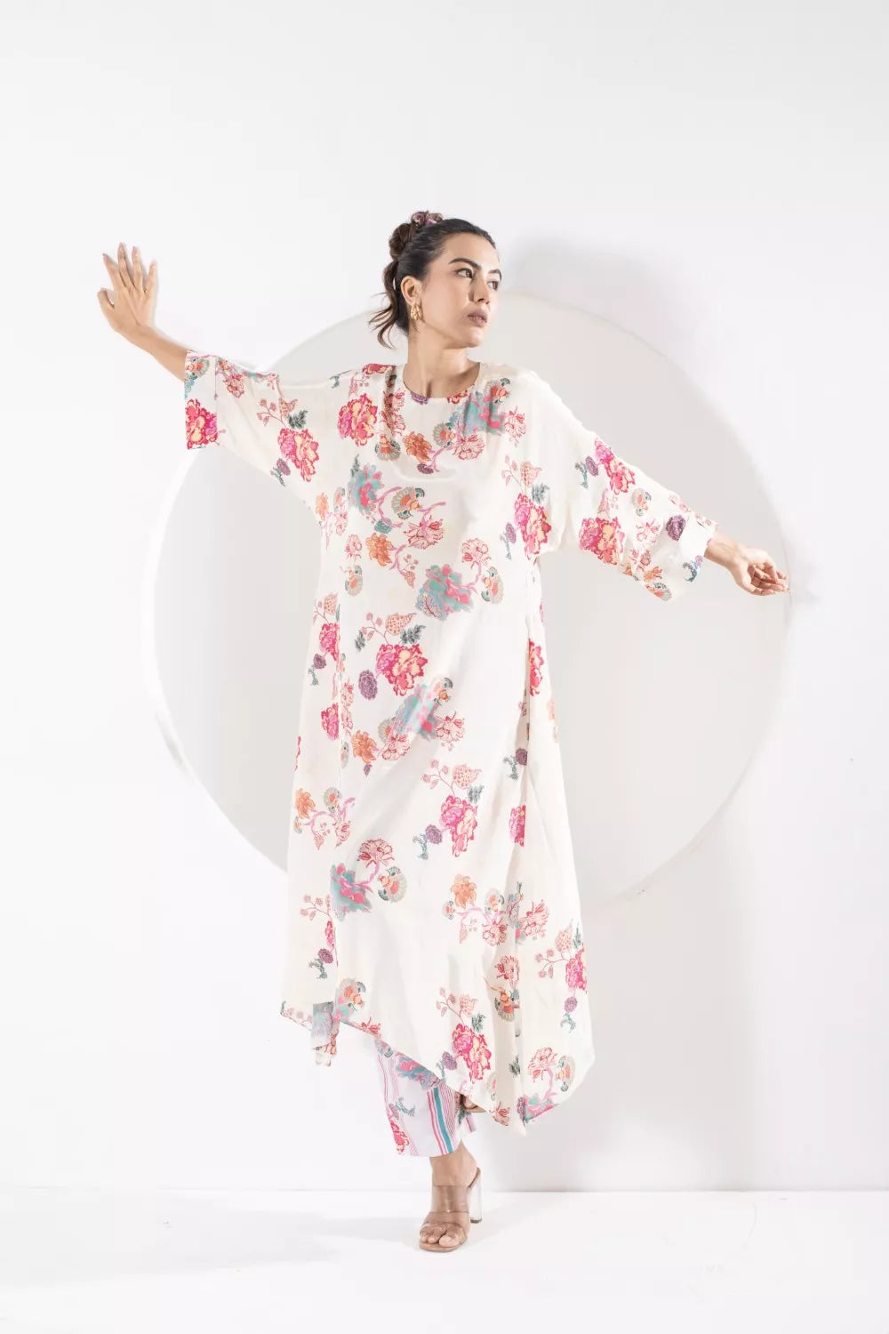 Rukmini Ivory kaftan set